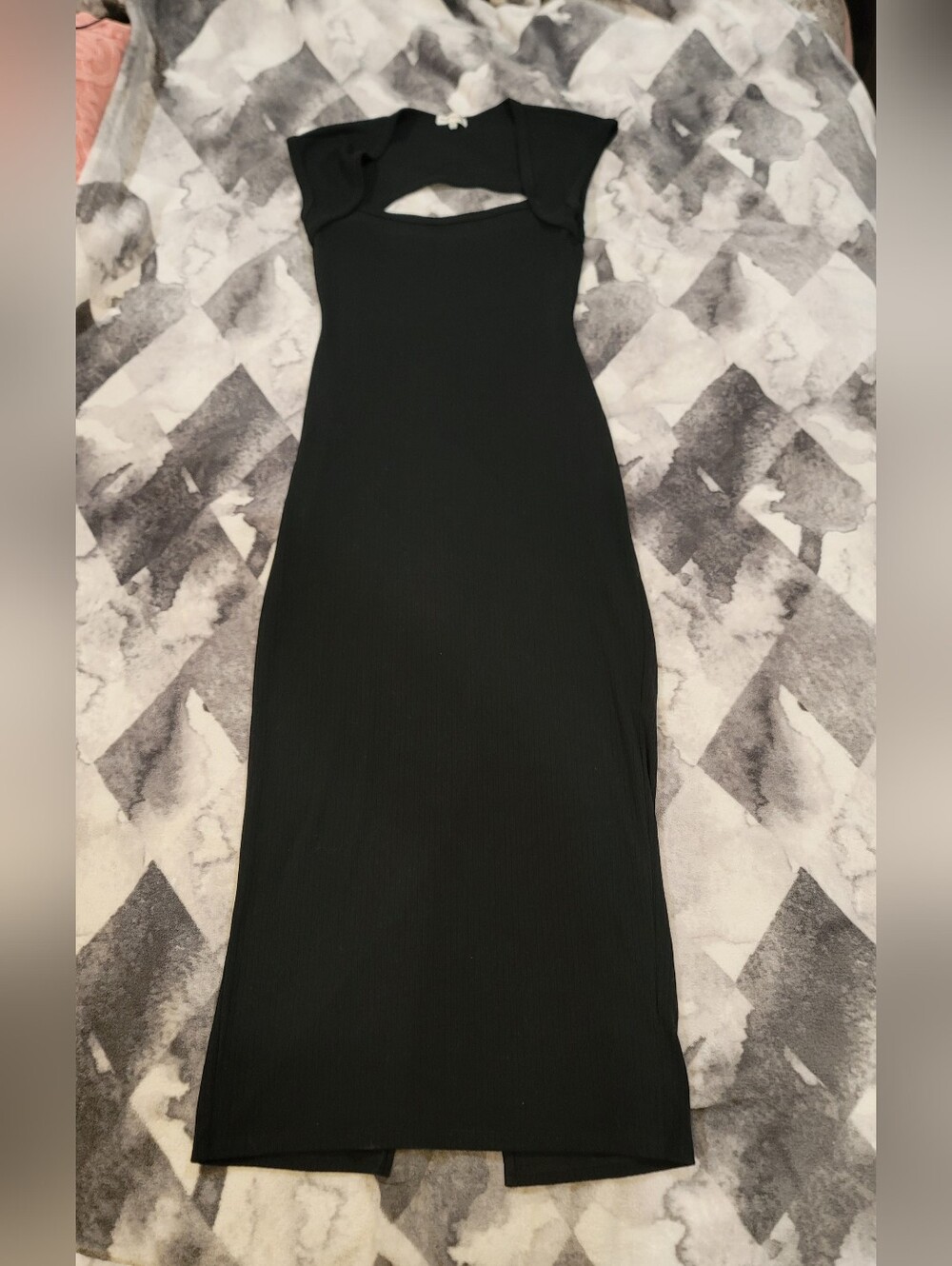 Heart Hips Black  Ribbed Midi Dress